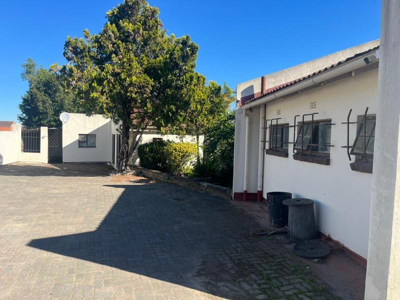 9 Bedroom Property for Sale in King Williams Town Eastern Cape